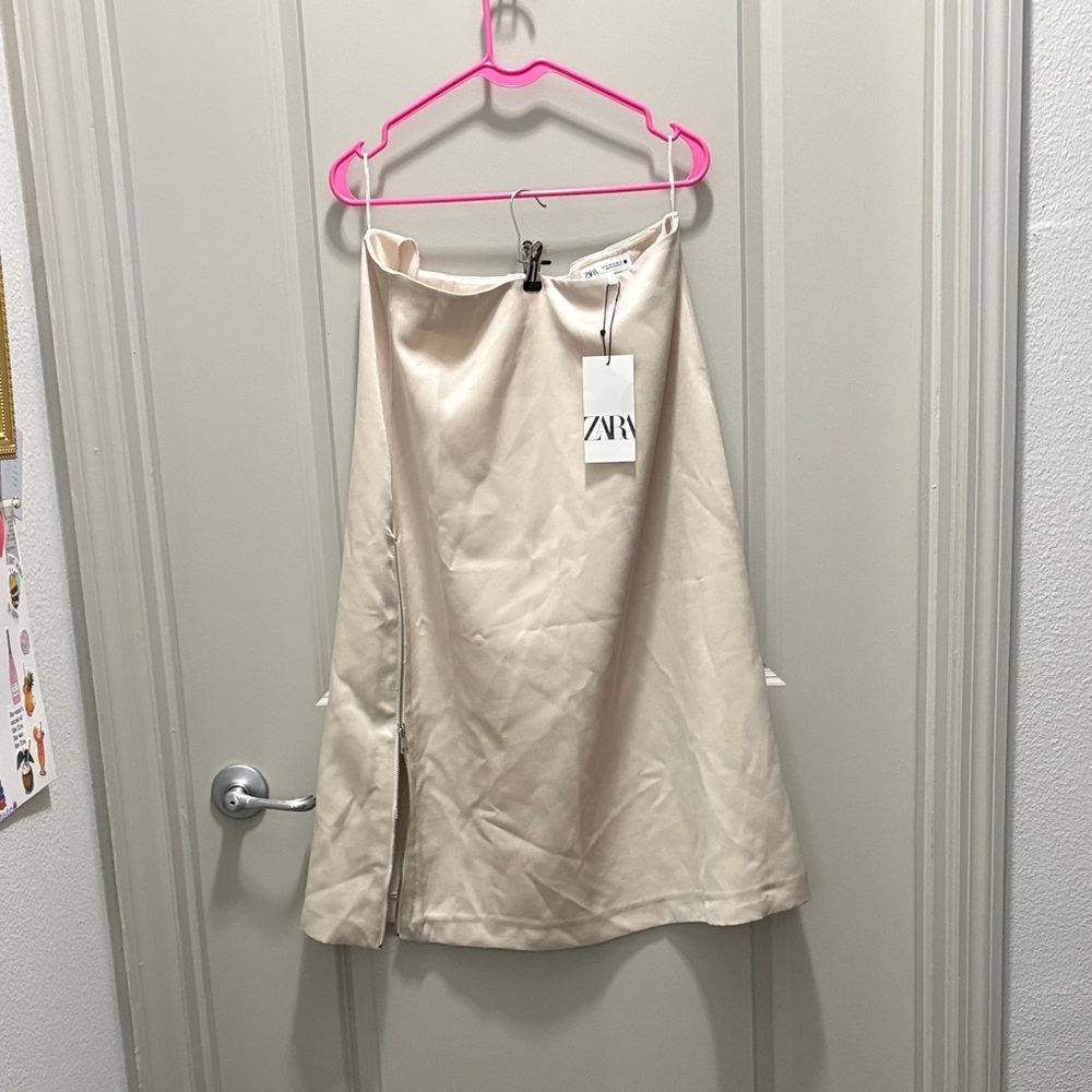 Zara Elegant Beige A-Line Skirt